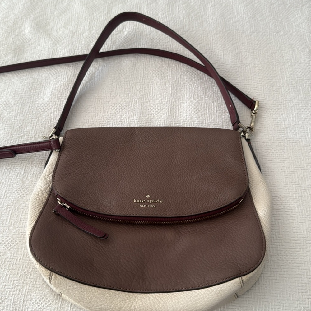 Kate Spade Brown Leather Shoulder Bag with Adjustable Strap